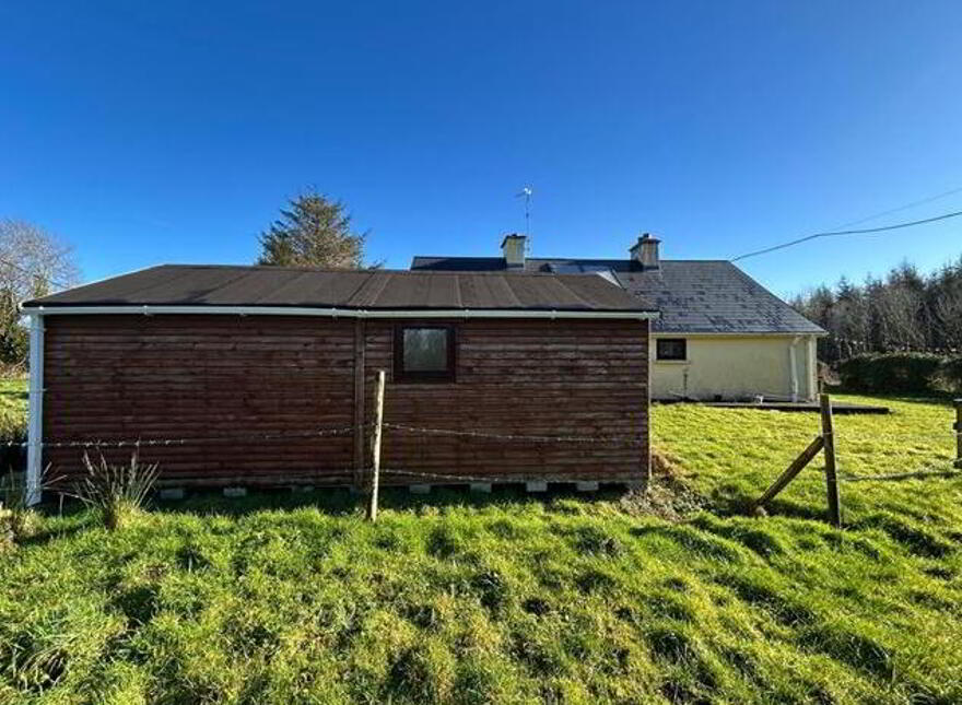 Lisloughna, Swinford, Mayo, F12HN59