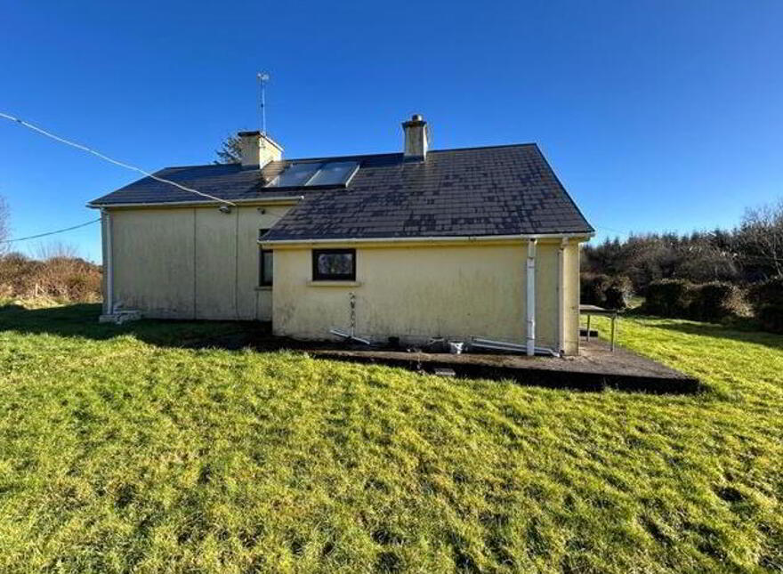 Lisloughna, Swinford, Mayo, F12HN59