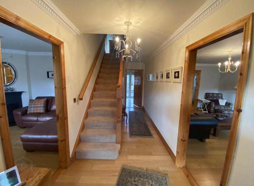 45 Árd Coillte, Ballina