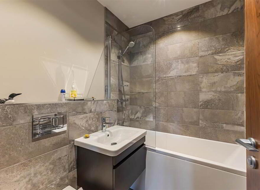 Apt 1 The View, 18 Warren Road, Donaghadee, BT21 0DT