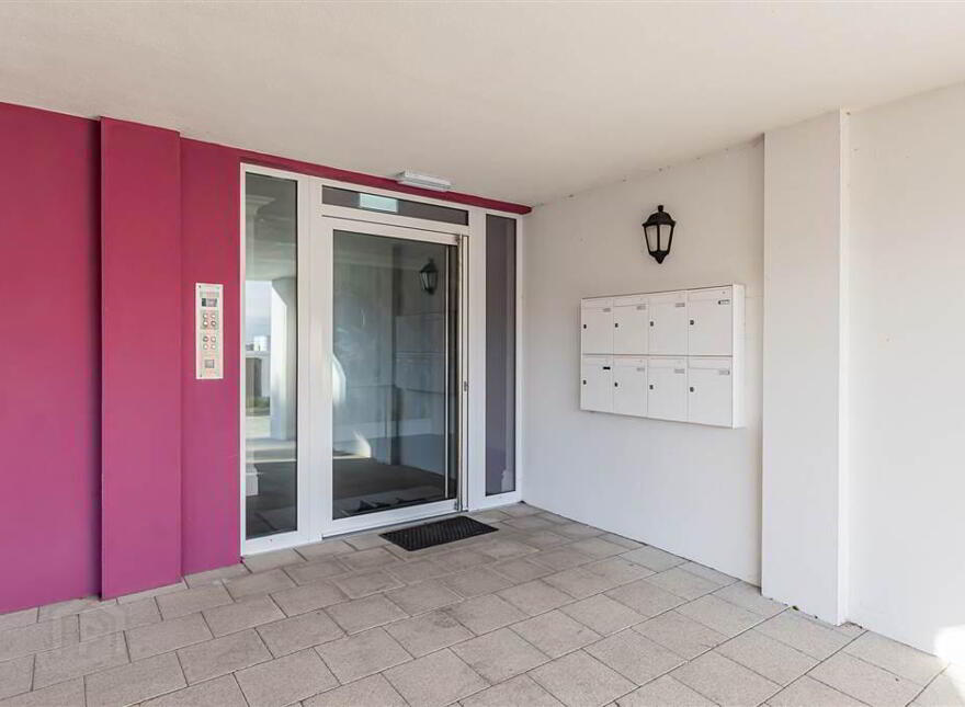 Apt 1 The View, 18 Warren Road, Donaghadee, BT21 0DT