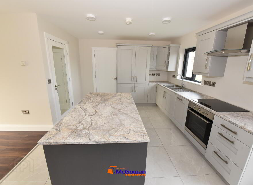 4 Bed Semi, The Beeches, Navenny, Ballybofey
