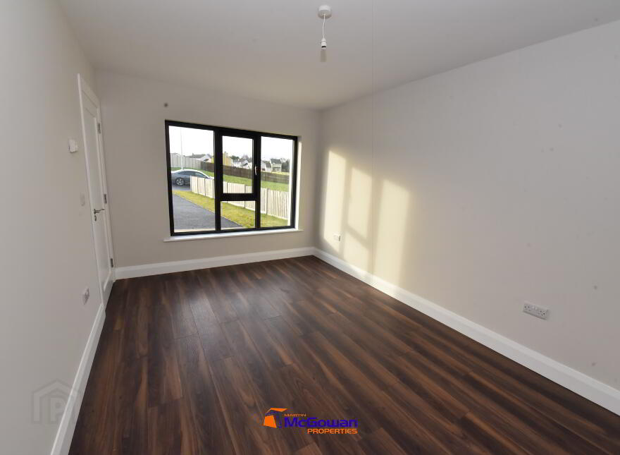 4 Bed Semi, The Beeches, Navenny, Ballybofey