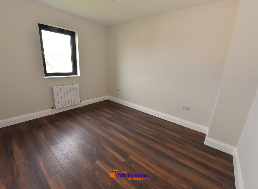 4 Bed Semi, The Beeches, Navenny, Ballybofey
