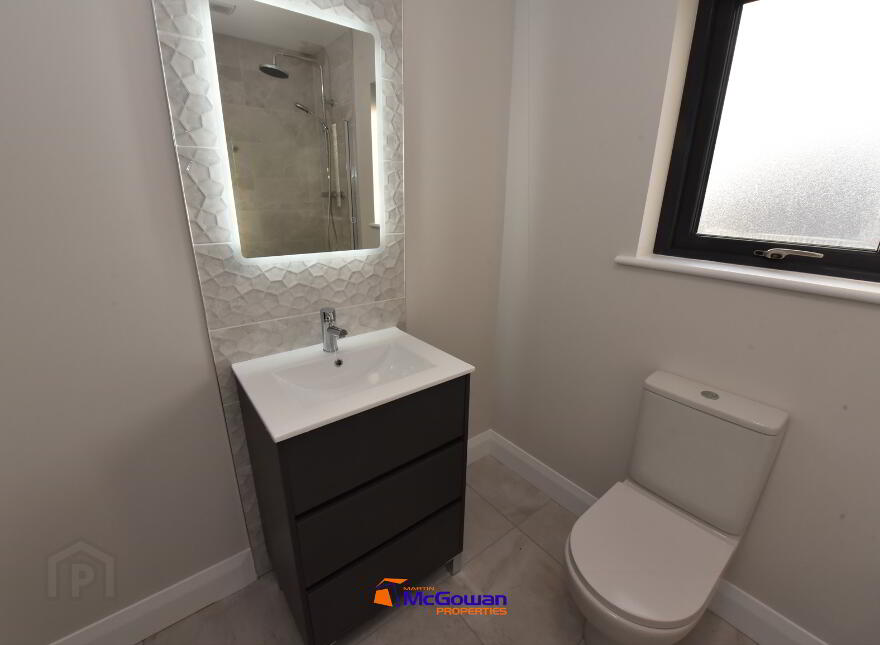 4 Bed Semi, The Beeches, Navenny, Ballybofey