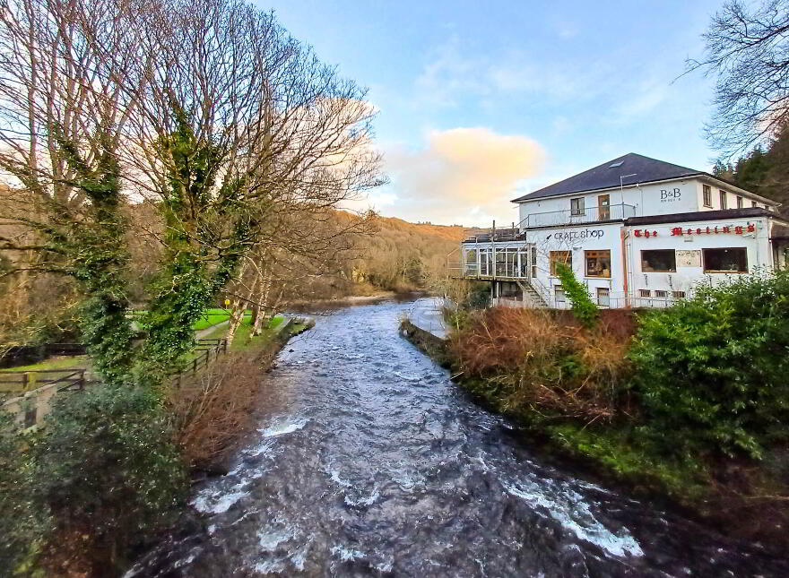 Robin`s Rest, Red Road, Ballygahan Lower, County, Avoca, Y14KP93