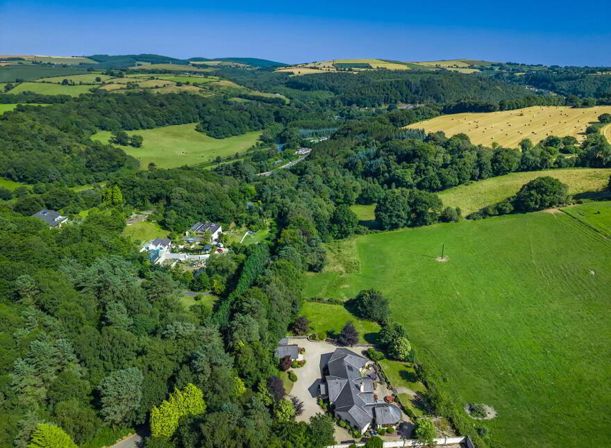 Robin`s Rest, Red Road, Ballygahan Lower, County, Avoca, Y14KP93