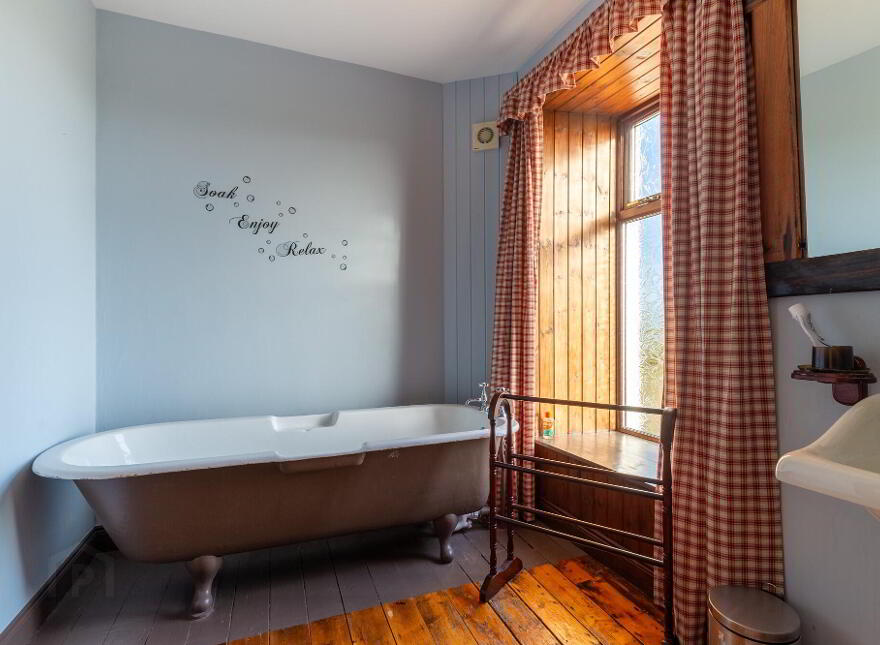 Barr Hall Barns, 31 Bar Hall Road, Portaferry, BT22 1RQ