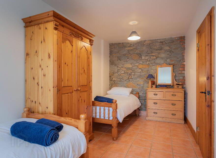 Barr Hall Barns, 31 Bar Hall Road, Portaferry, BT22 1RQ