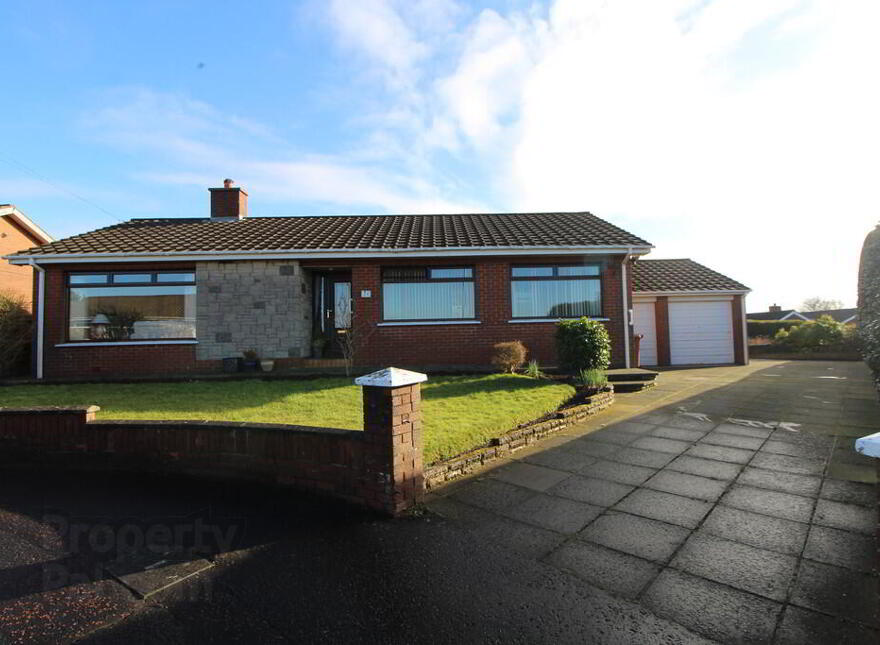 21 Archvale Crescent, Newtownabbey, BT36 6LR photo