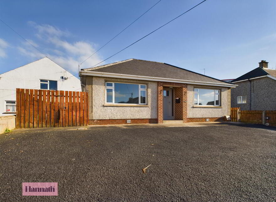 36 Mahon Road, Portadown, Craigavon, BT62 3SF photo