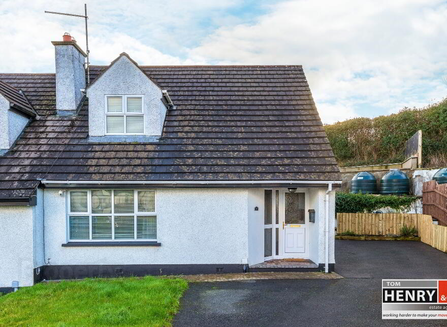 4 Hawthorn Grove, Bush, Dungannon, BT71 6XH photo