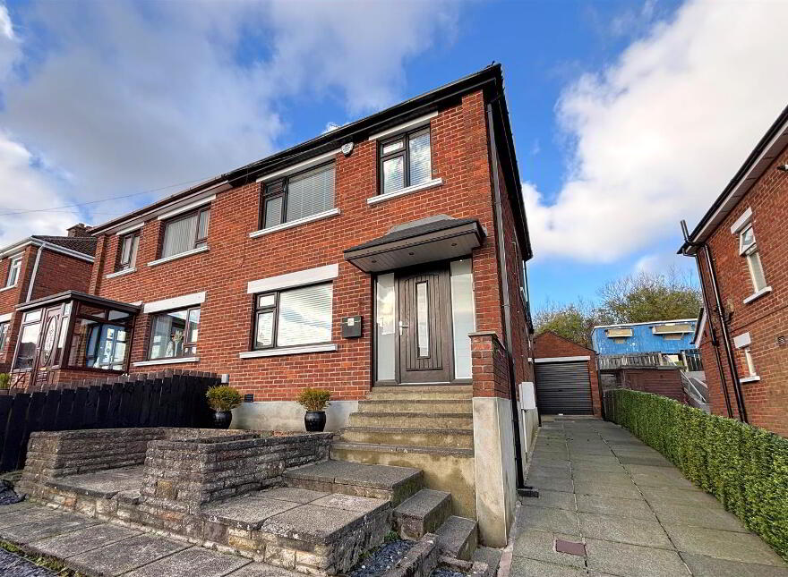 11 Springvale Park, Belfast, BT14 8DD photo