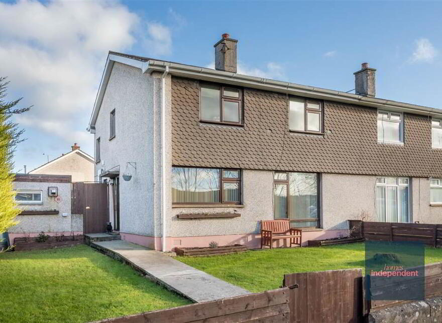 11 Shetland Gardens, Ballykeel, Ballymena, BT42 4ER photo