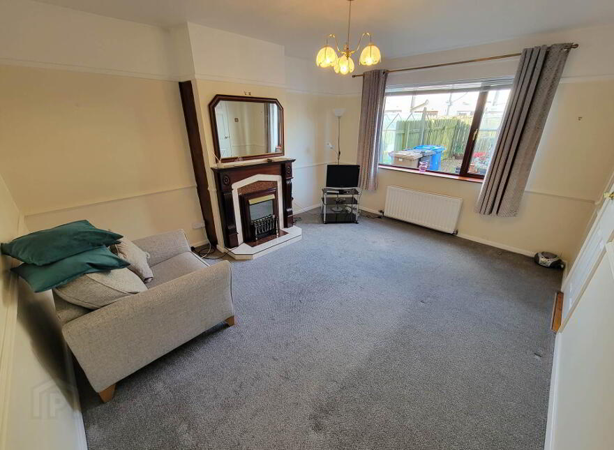 14 Dromaine Drive, Larne, BT40 2JB