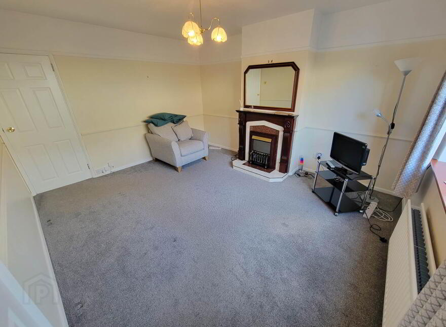 14 Dromaine Drive, Larne, BT40 2JB