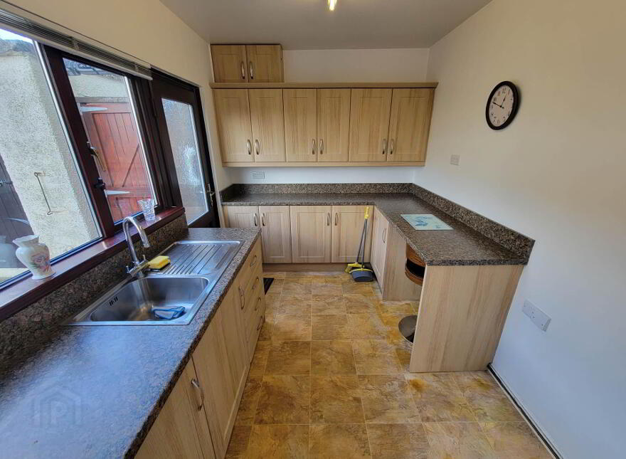 14 Dromaine Drive, Larne, BT40 2JB