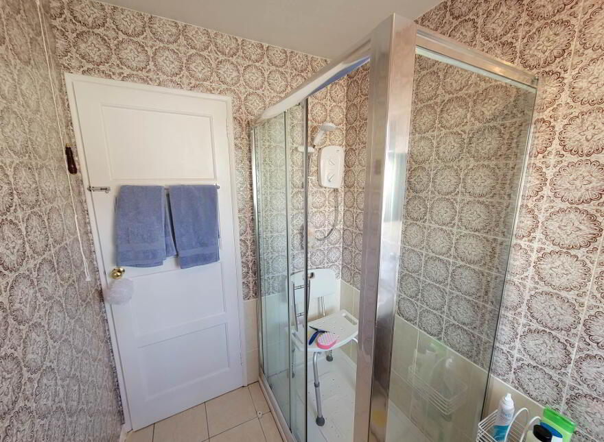 14 Dromaine Drive, Larne, BT40 2JB