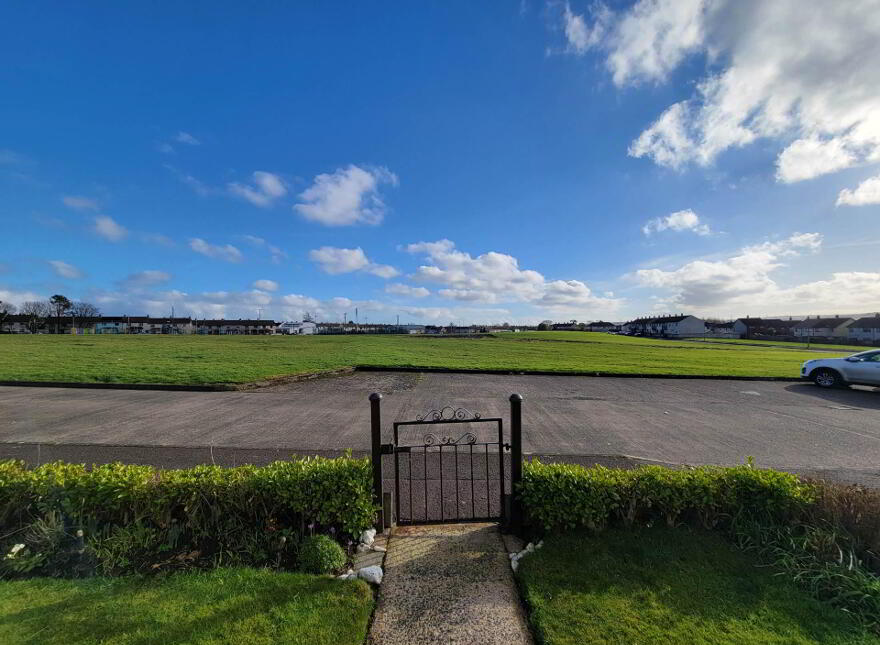 14 Dromaine Drive, Larne, BT40 2JB