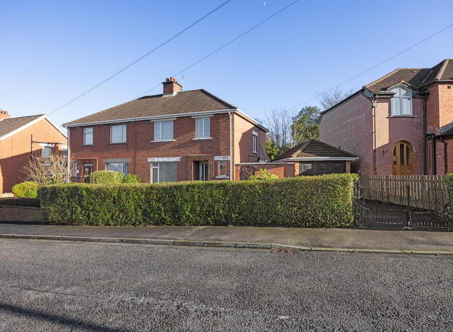 25 Norwood Drive, Belfast, BT4 2EA photo