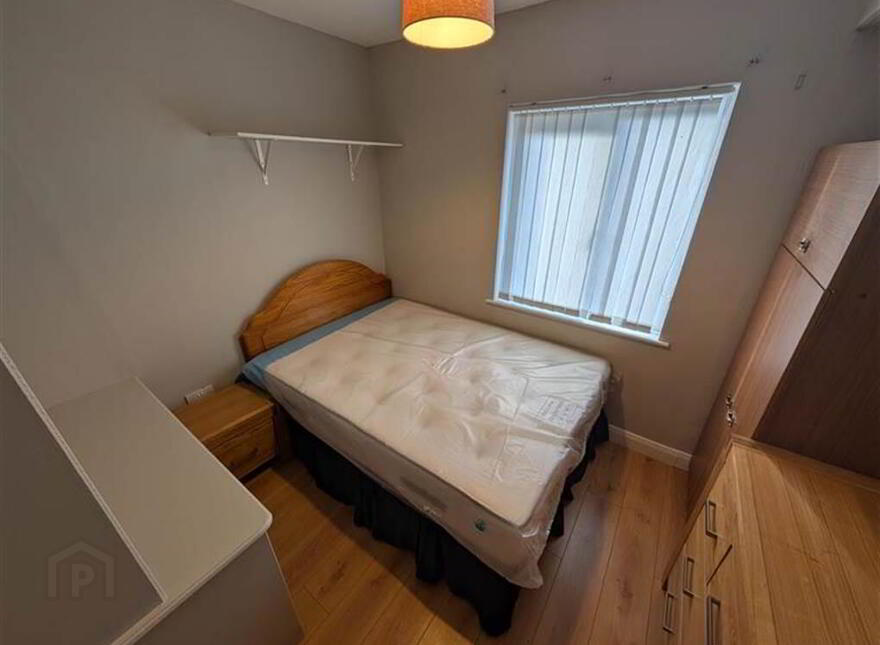 70 Sandhurst Drive, Belfast, BT9 5AZ
