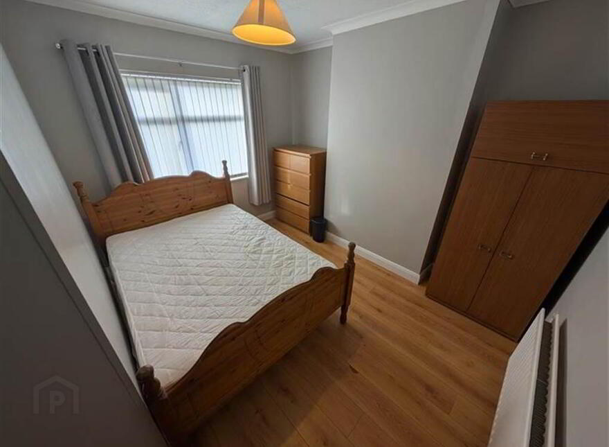 70 Sandhurst Drive, Belfast, BT9 5AZ