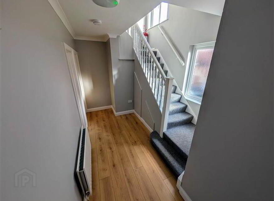 70 Sandhurst Drive, Belfast, BT9 5AZ