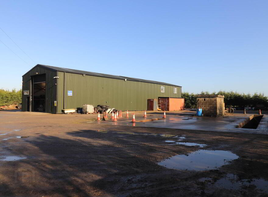 Commercial Unit And Yard, Ballyconnell Road, Gortineddan, Derrylin, Enniskillen, BT92 9AW