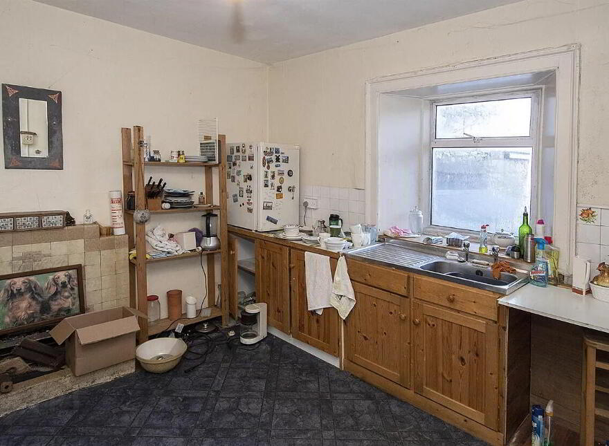 Capitol Cleaners Premises, 14 O'Connell St, Dungarvan, X35AN24