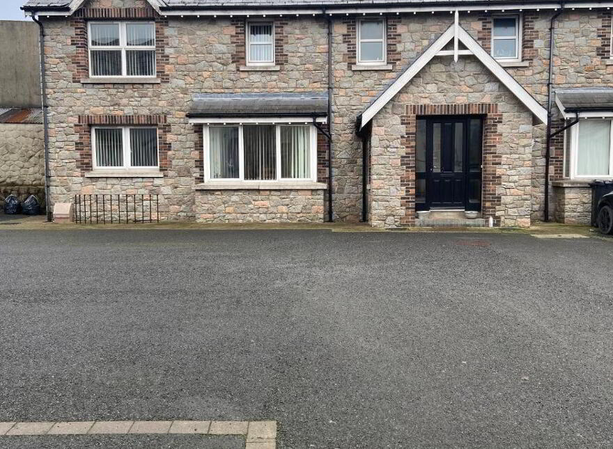 10 The Courtyard, Rathfriland, Newry, BT34 5PU photo