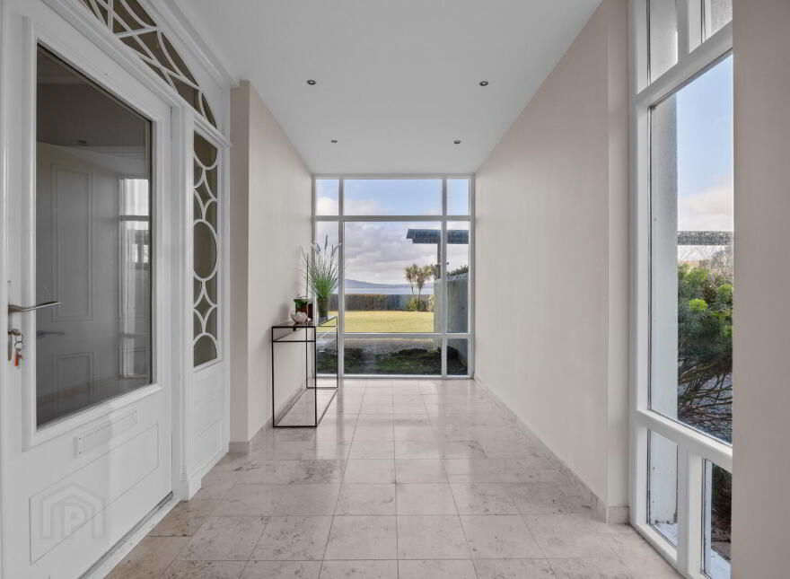 8 Clanbrassil Road, Holywood, BT18 0AR