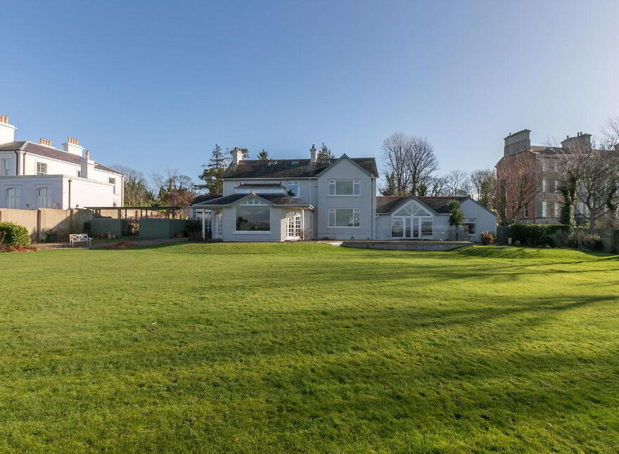 8 Clanbrassil Road, Holywood, BT18 0AR