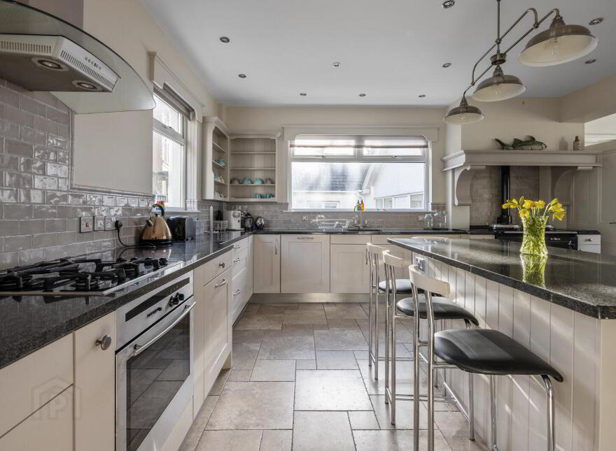 8 Clanbrassil Road, Holywood, BT18 0AR