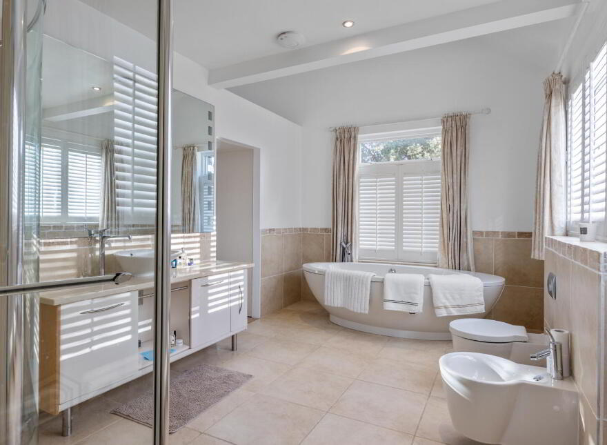 8 Clanbrassil Road, Holywood, BT18 0AR