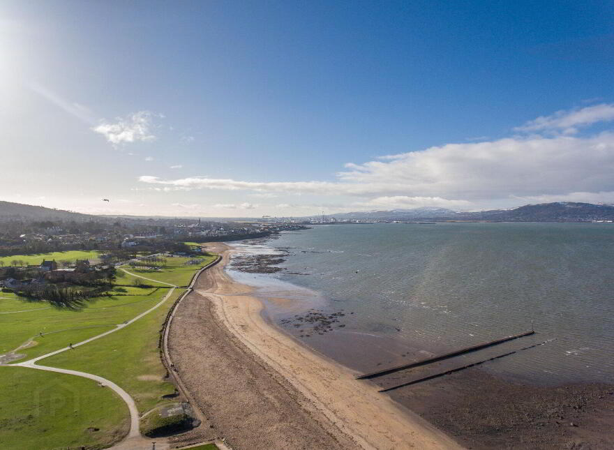 8 Clanbrassil Road, Holywood, BT18 0AR