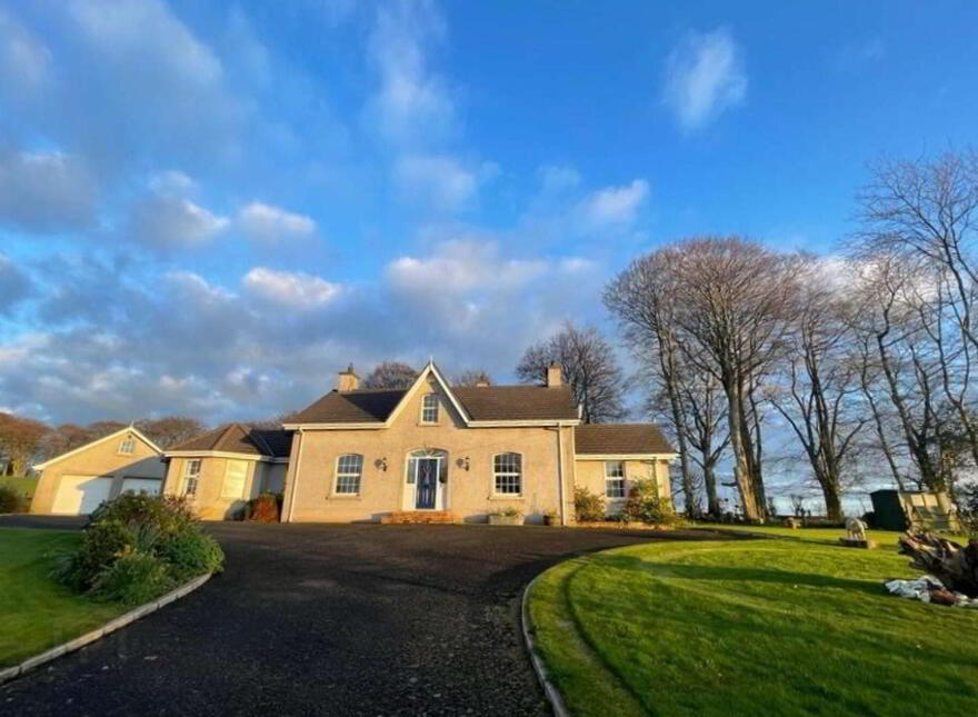 Carnfeogue Lodge, 156a Ballinlea Road, Ballymoney, BT53 8PX
