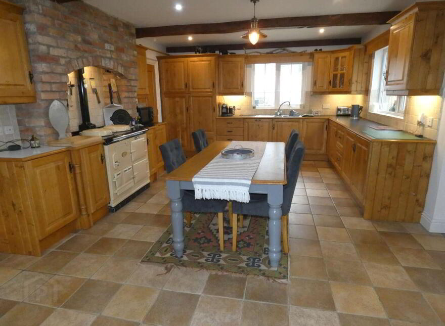 Carnfeogue Lodge, 156a Ballinlea Road, Ballymoney, BT53 8PX