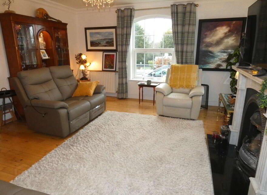 Carnfeogue Lodge, 156a Ballinlea Road, Ballymoney, BT53 8PX