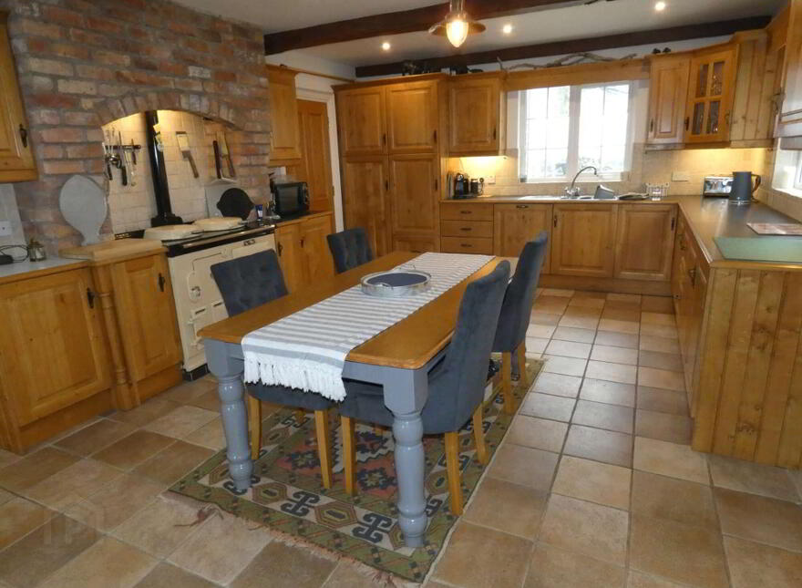 Carnfeogue Lodge, 156a Ballinlea Road, Ballymoney, BT53 8PX