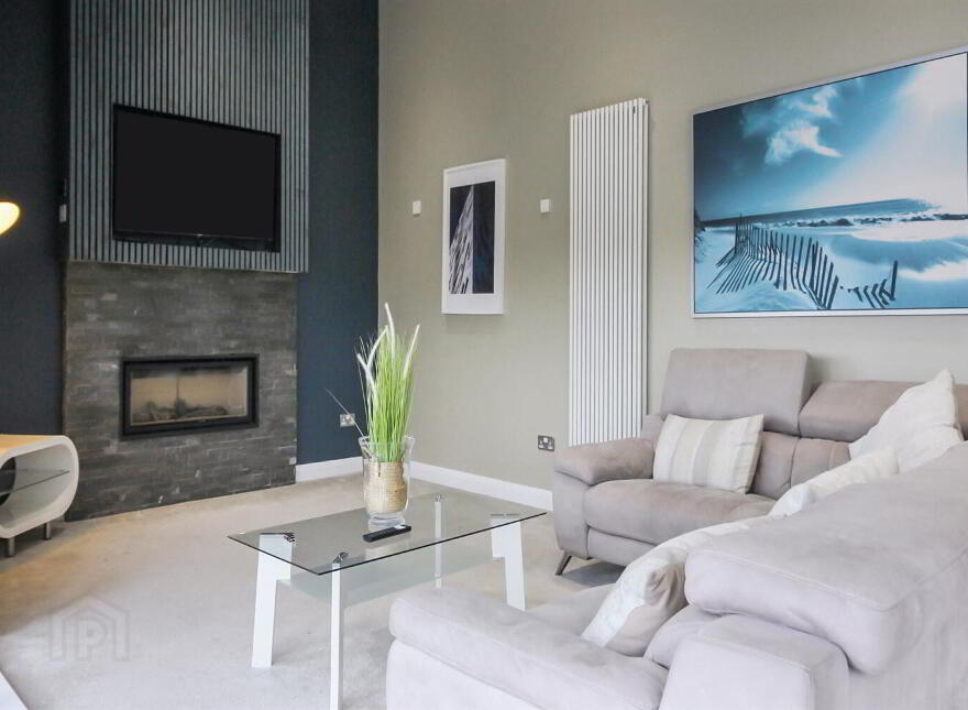 Apt 83 Park Royal, 841c Lisburn Road, Belfast, BT9 7GY