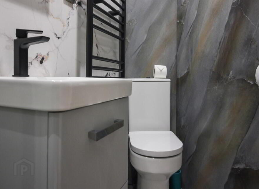 Apt 83 Park Royal, 841c Lisburn Road, Belfast, BT9 7GY