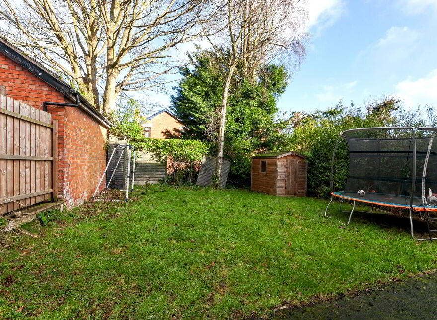 20 Chichester Avenue, Belfast, BT15 5EH