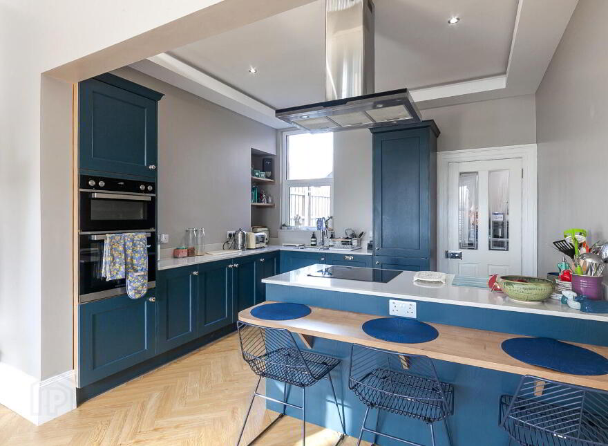 20 Chichester Avenue, Belfast, BT15 5EH
