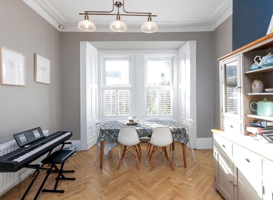 20 Chichester Avenue, Belfast, BT15 5EH