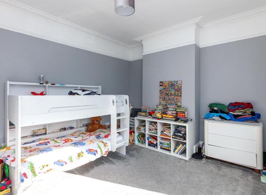 20 Chichester Avenue, Belfast, BT15 5EH
