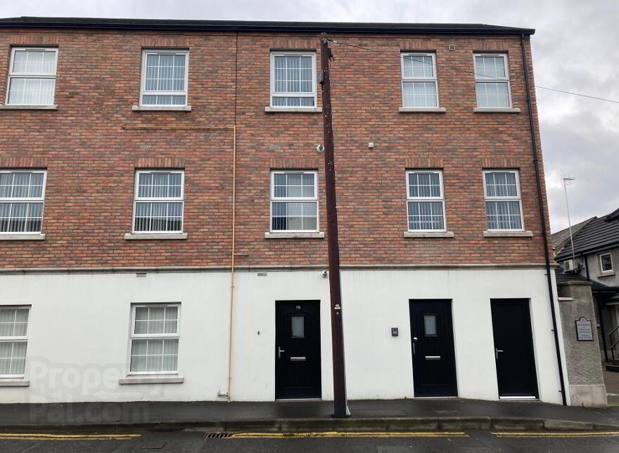 Flat 2, 17 Duke Street, Ballymena, BT43 6BL photo