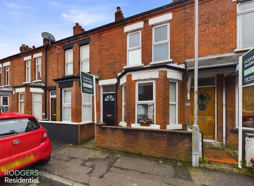 33 Hollycroft Avenue, Belfast, BT5 5JE photo