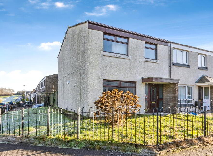 48 Ashmount Gardens, Lisburn, BT27 5DA photo