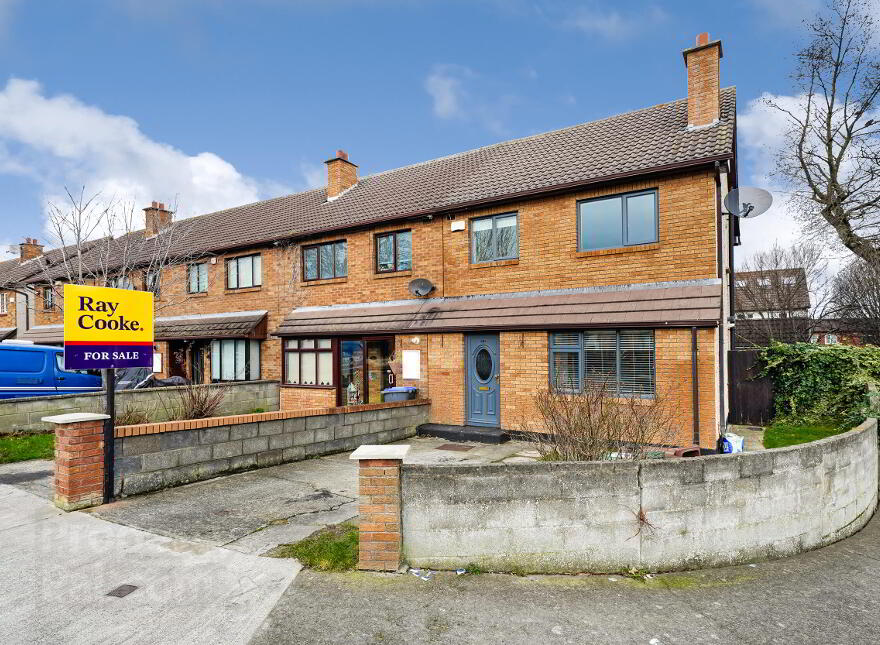 84a Pinewoods, Clondalkin, Dublin, D22HK22 photo