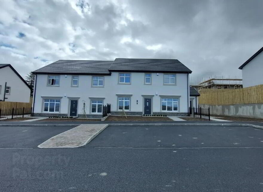 2 Bedroom Apartment, 132 Crieve Mor Avenue, Letterkenny, F92XTP3 photo